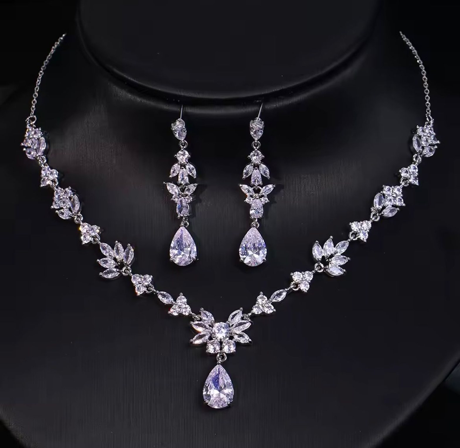 Divine Marquise Drop Jewelry Set image