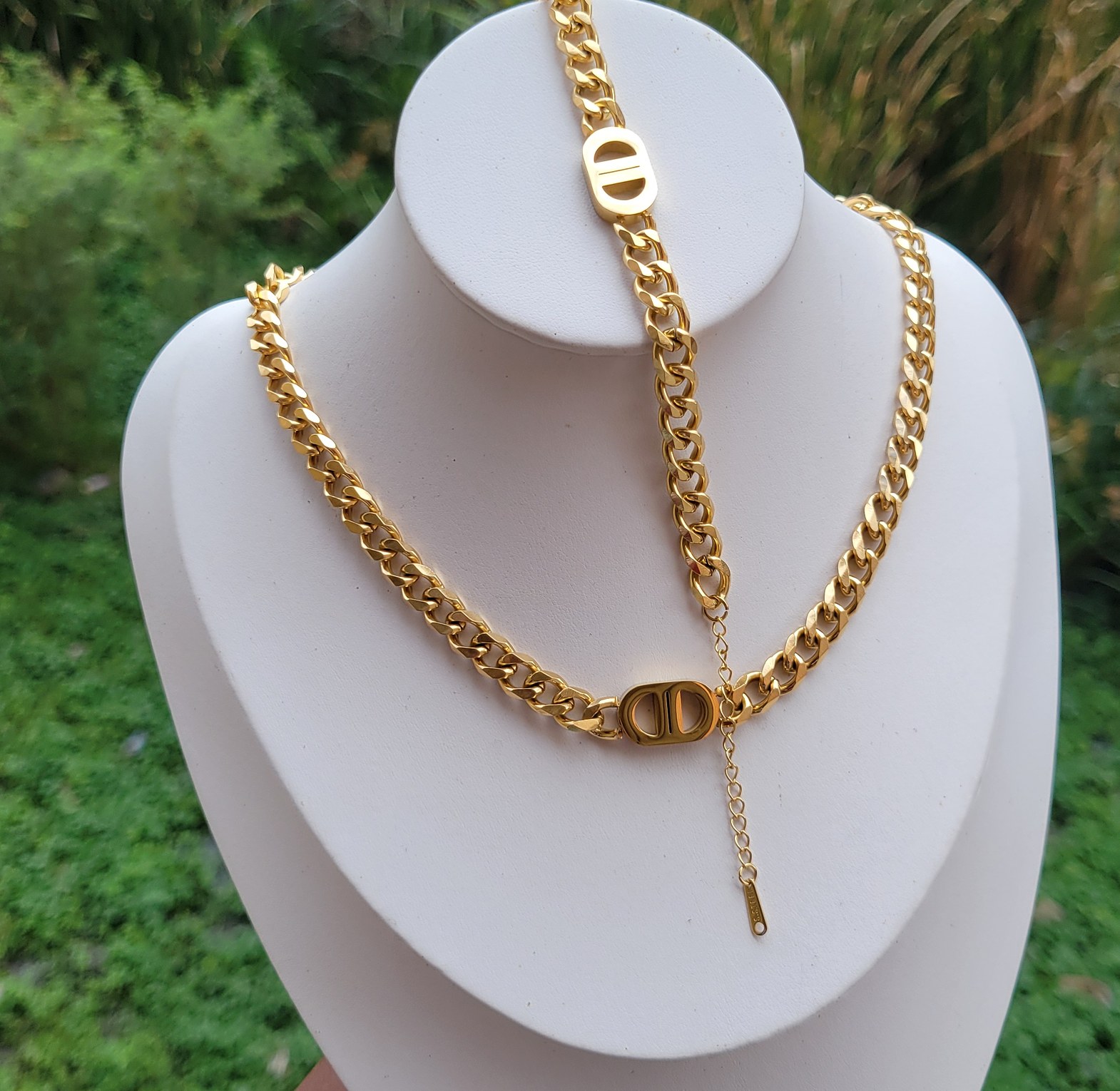 Gucci thick chain set image