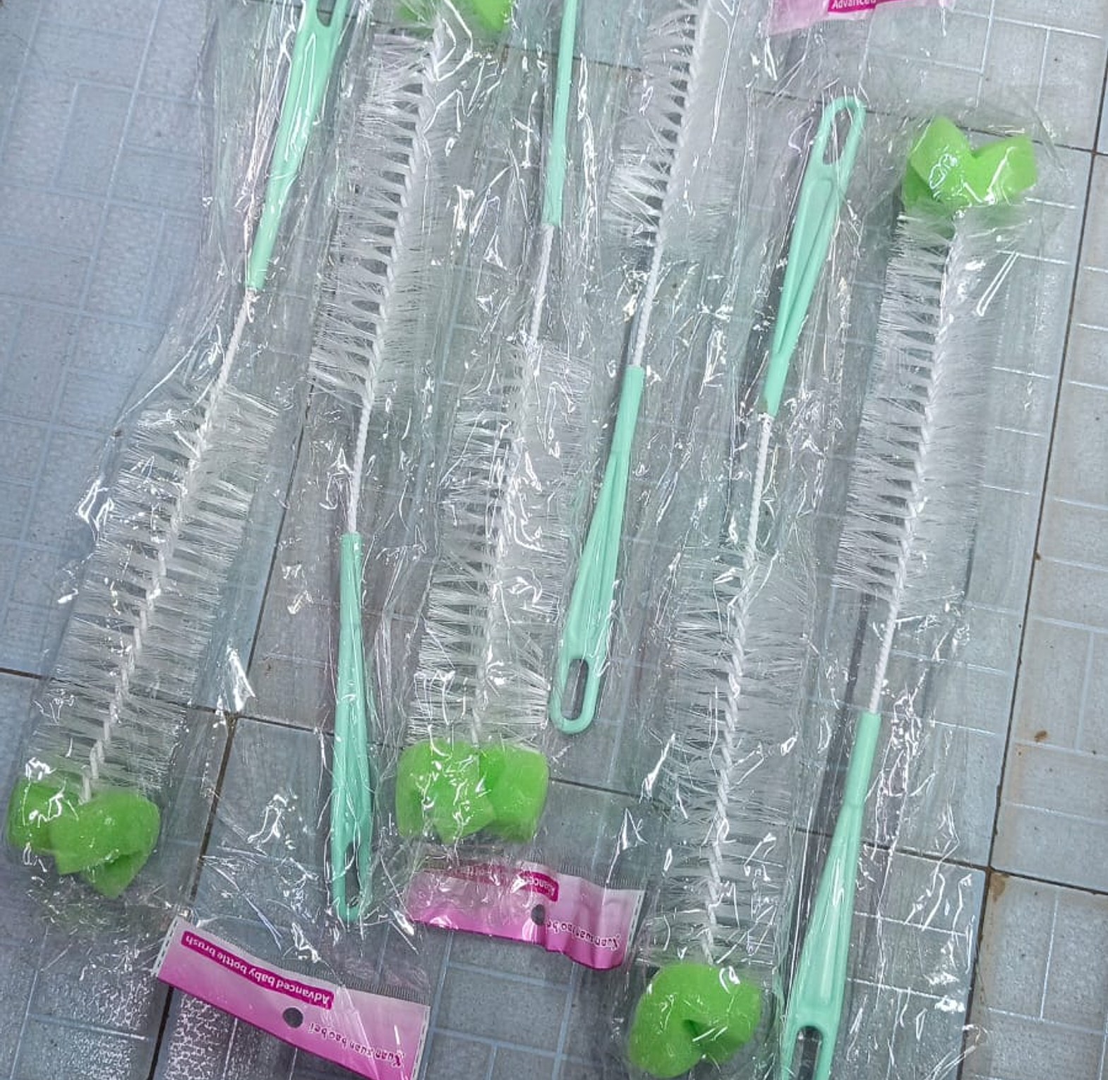 Long Baby Bottle Brush with Sponge Tip, Ultimate Flask & Feeding Bottle Cleaner for Deep Scrubbing image