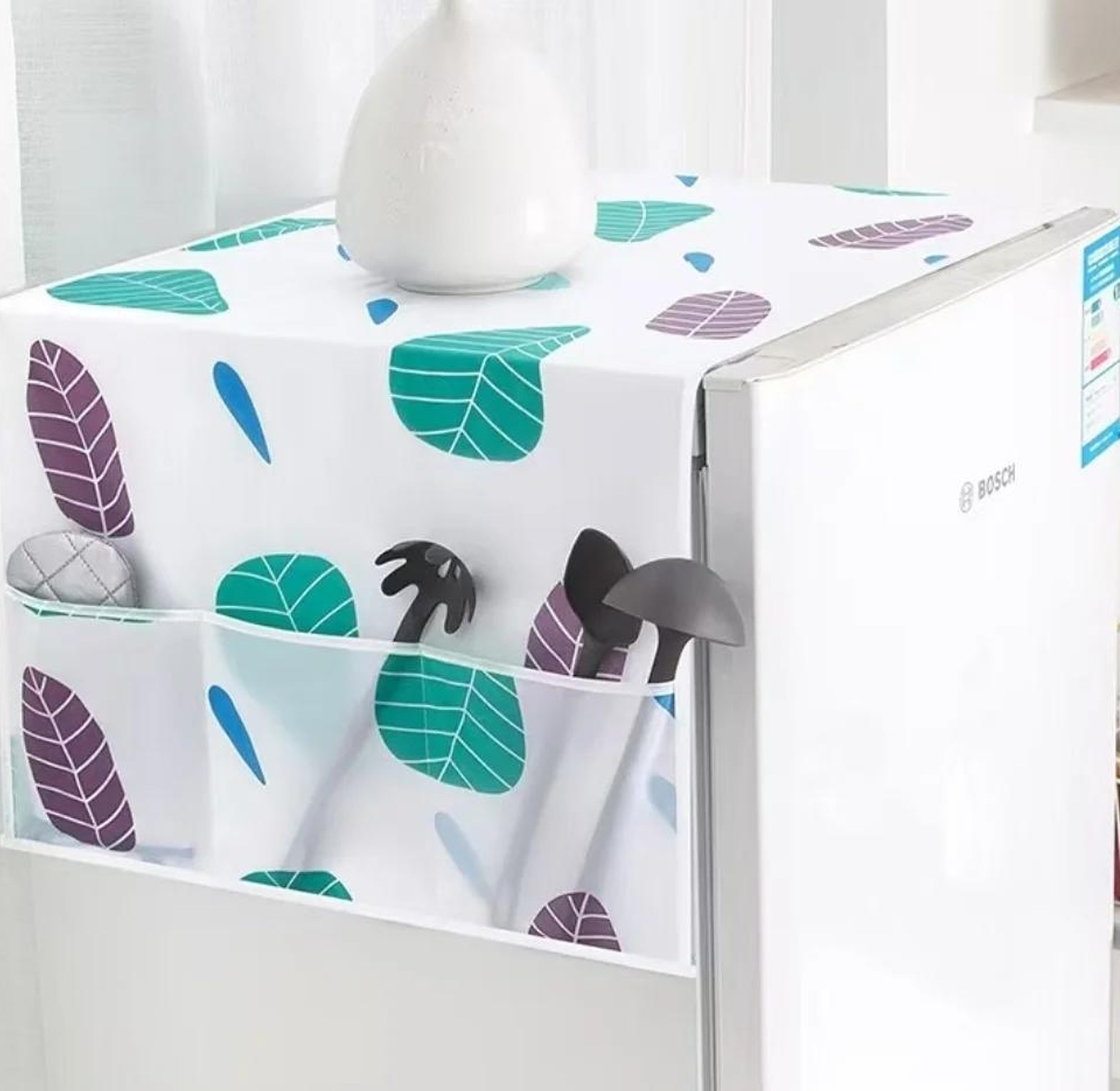 Microwave /fridge dust cover image