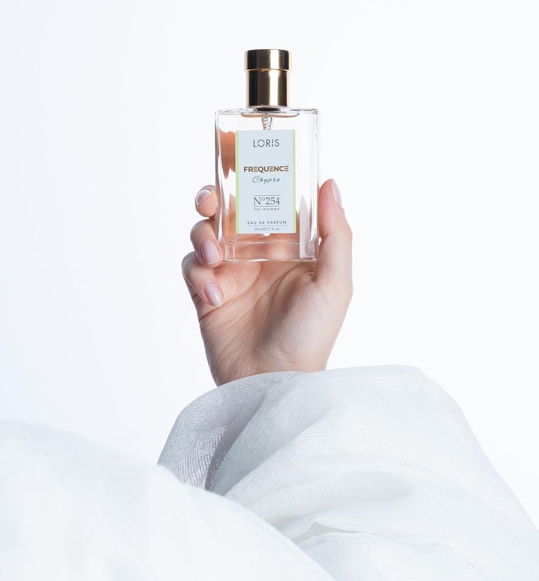 Loris no 254 (Scandal Gean paul Gaultier) image
