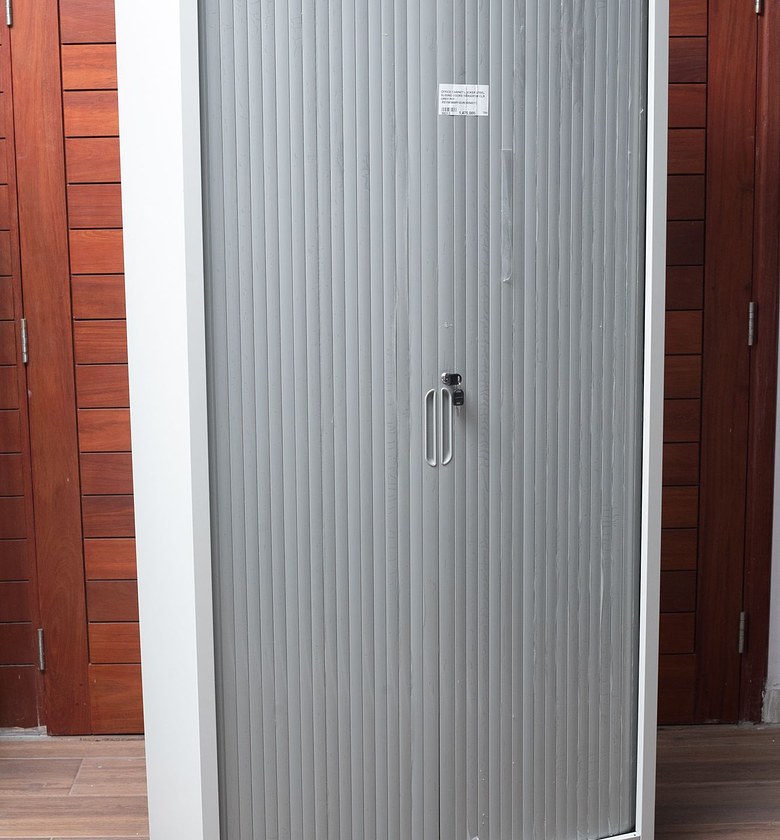 OFFICE CABINET LOCKER STE image