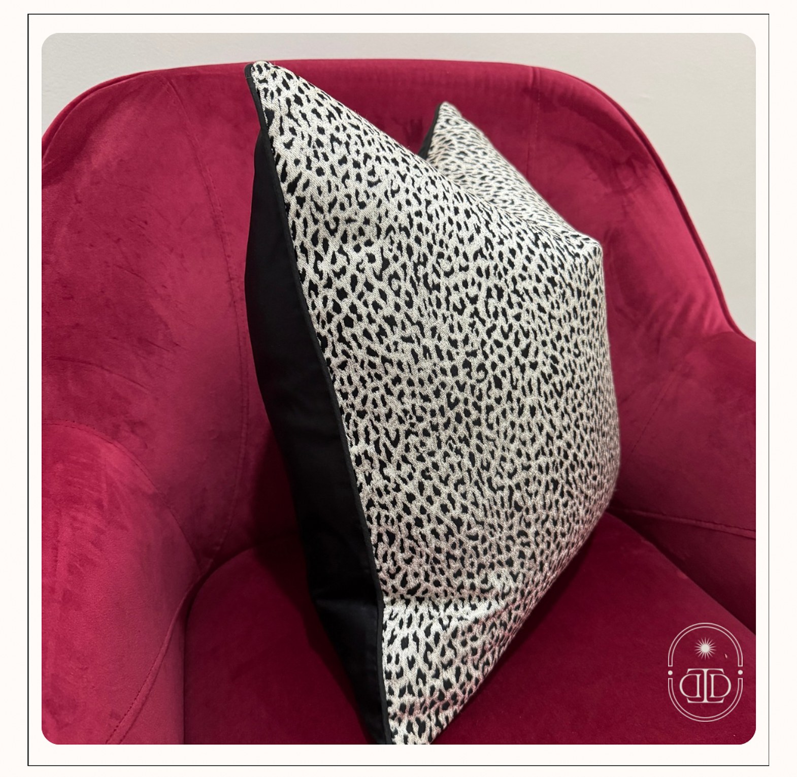 Luxury jacquard cheetah print cushion cover. image