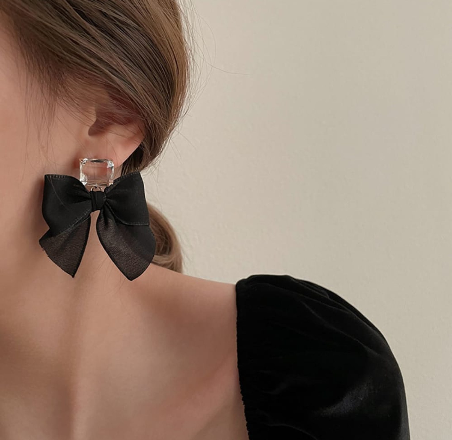 Black bow crystal earrings image