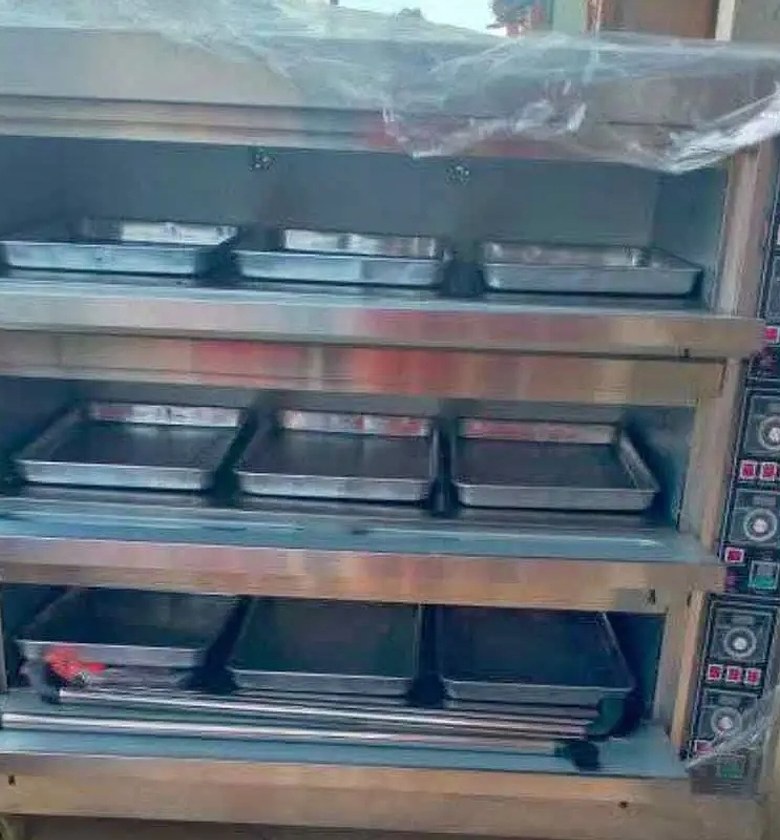 3 deck 9 trays industrial oven premier  image