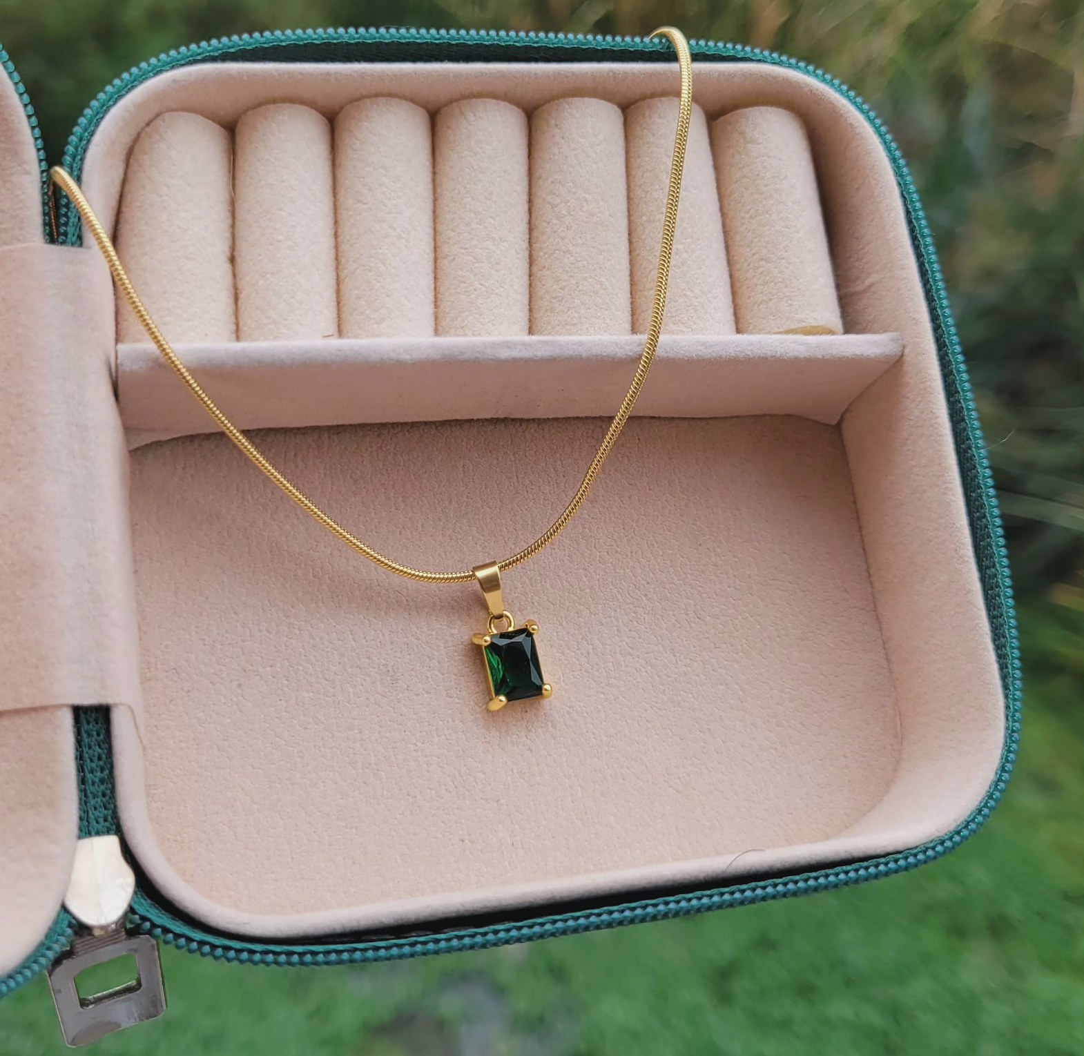 Bobo necklace image