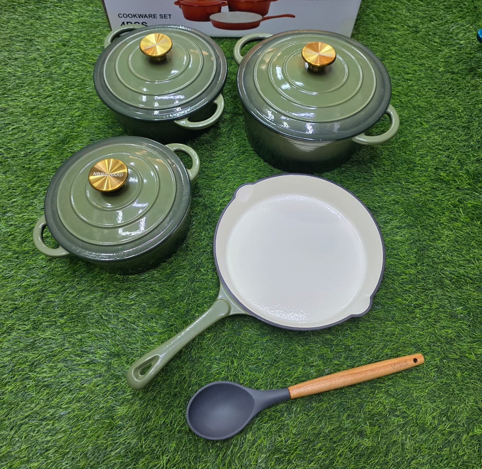 Heritage Enamel Cast Iron 7-Piece Cookware Set image