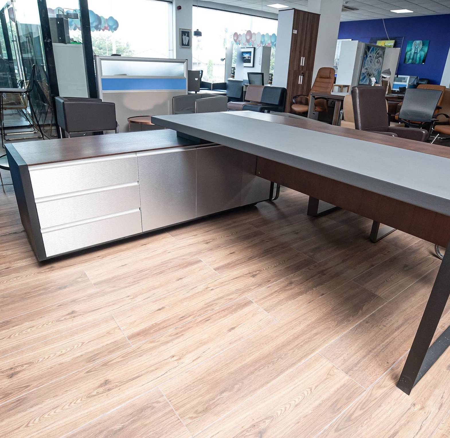 MANAGER TABLE W2200XD1800 image