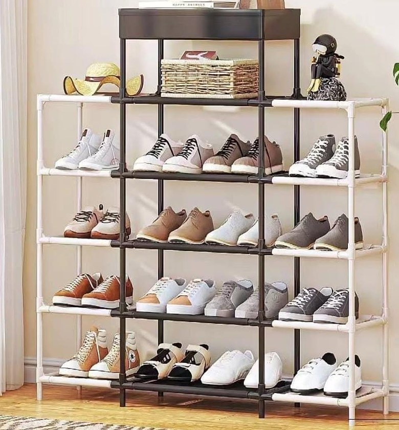 5th floor shoe Rack image
