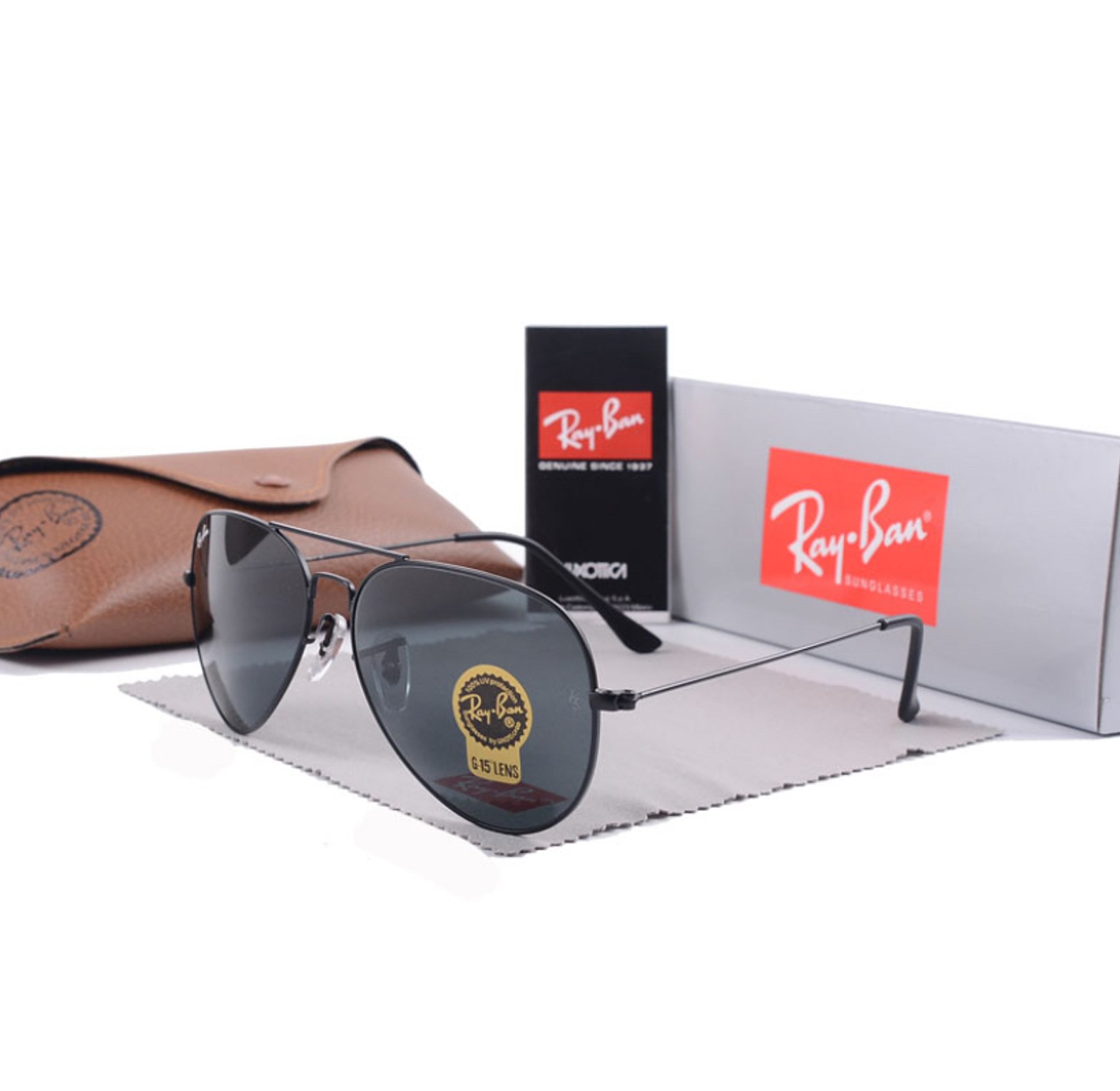 Aviator all black image