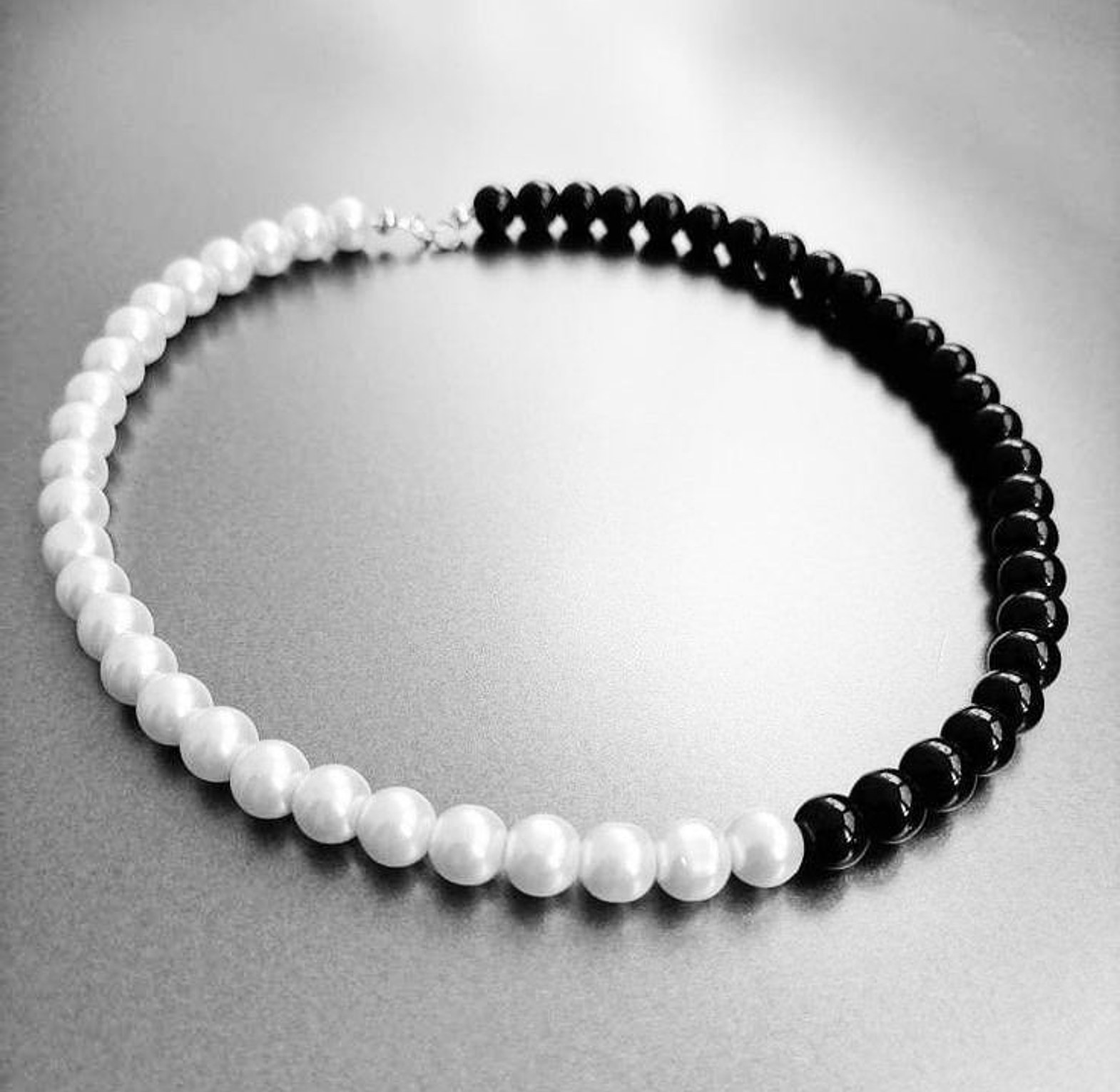 Black &White pearl image