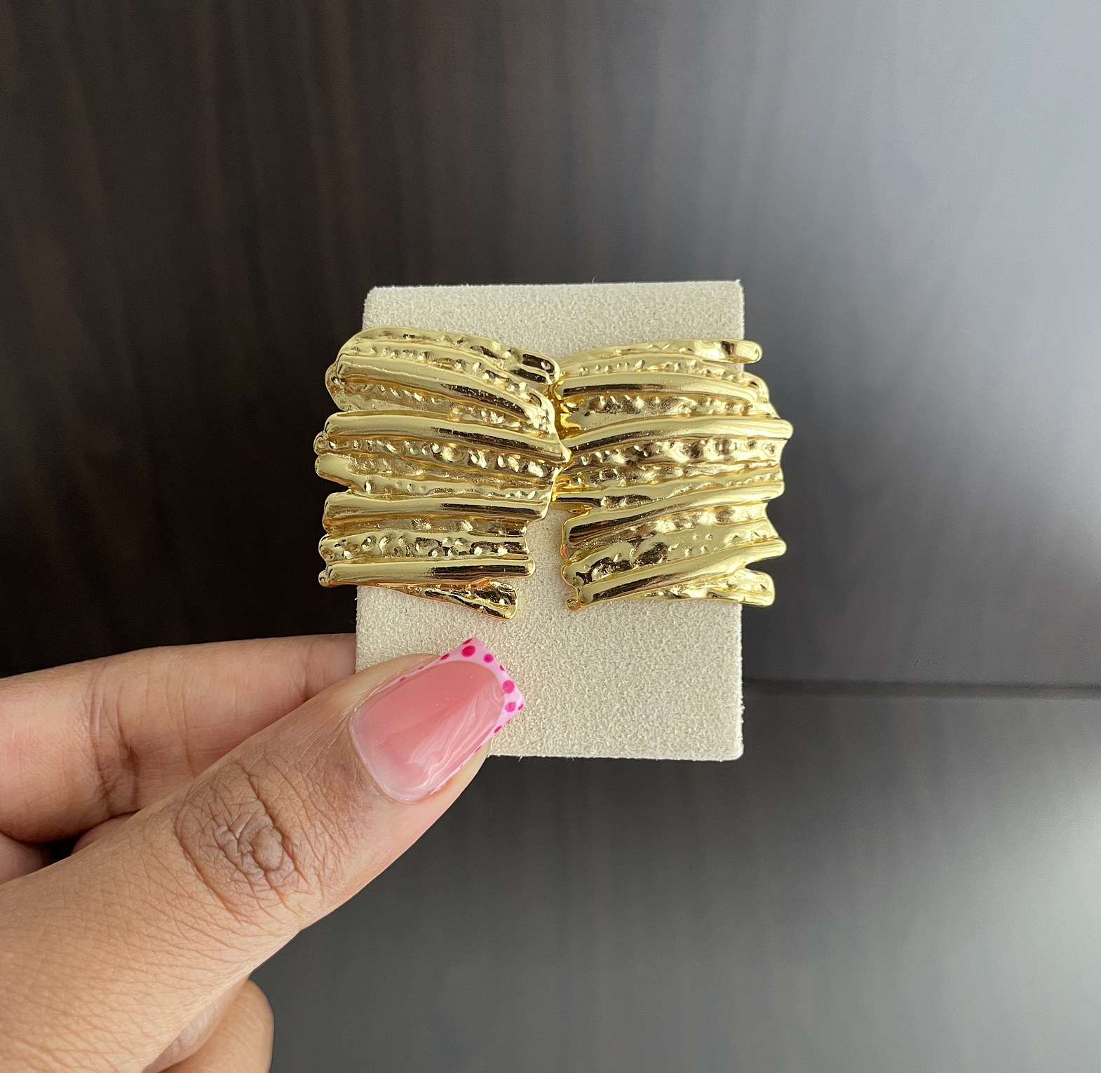 Meldrin Earrings  image