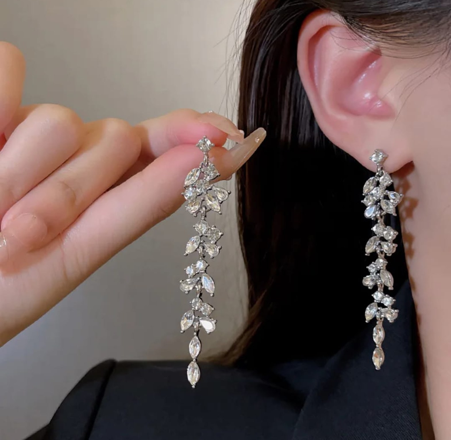 Silver drop earrings  image