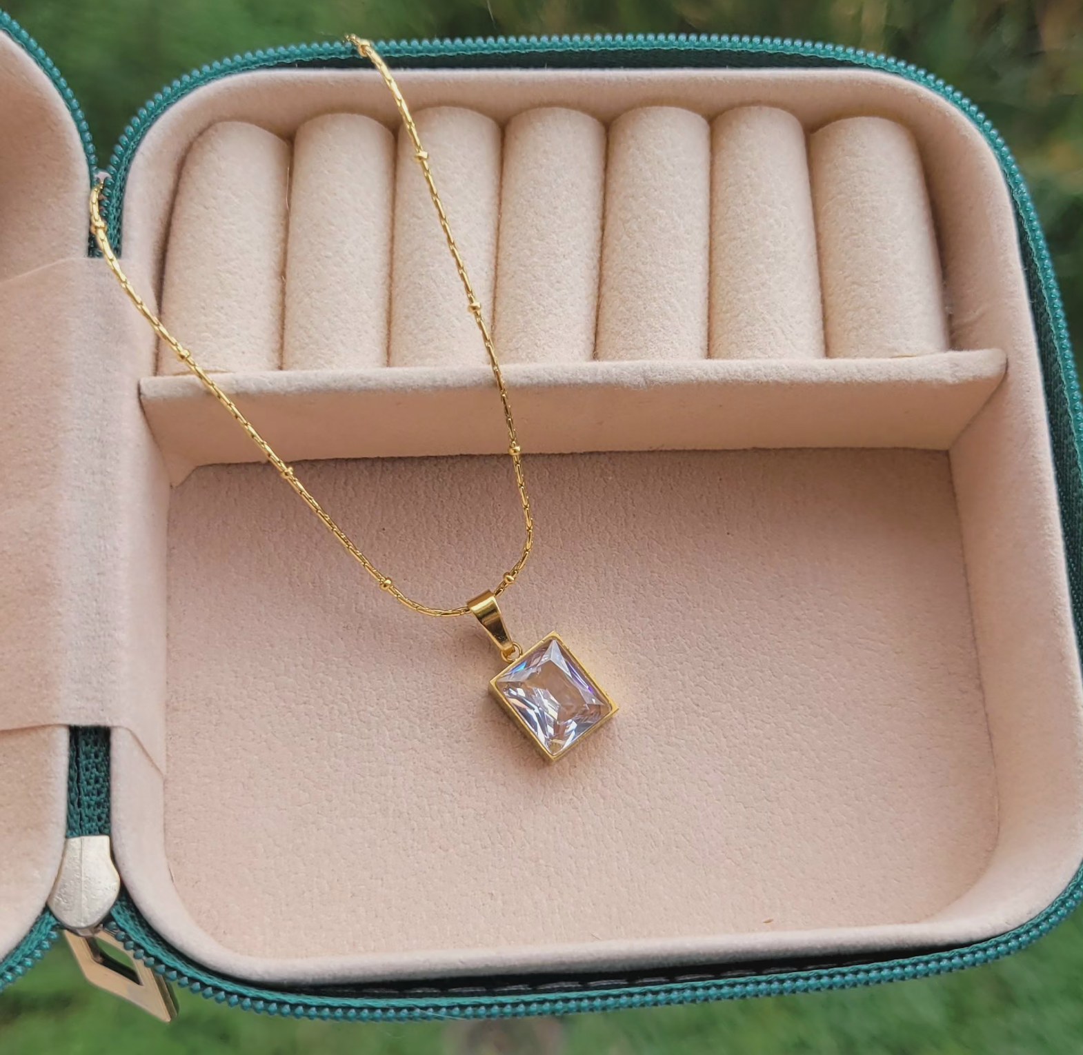 Megan necklace  image
