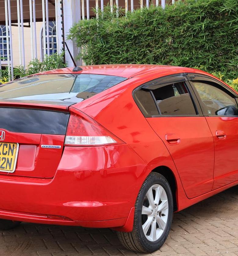 Clean Honda Insight KCN,YOM 2010 Model, Automatic, Rating 1300cc image
