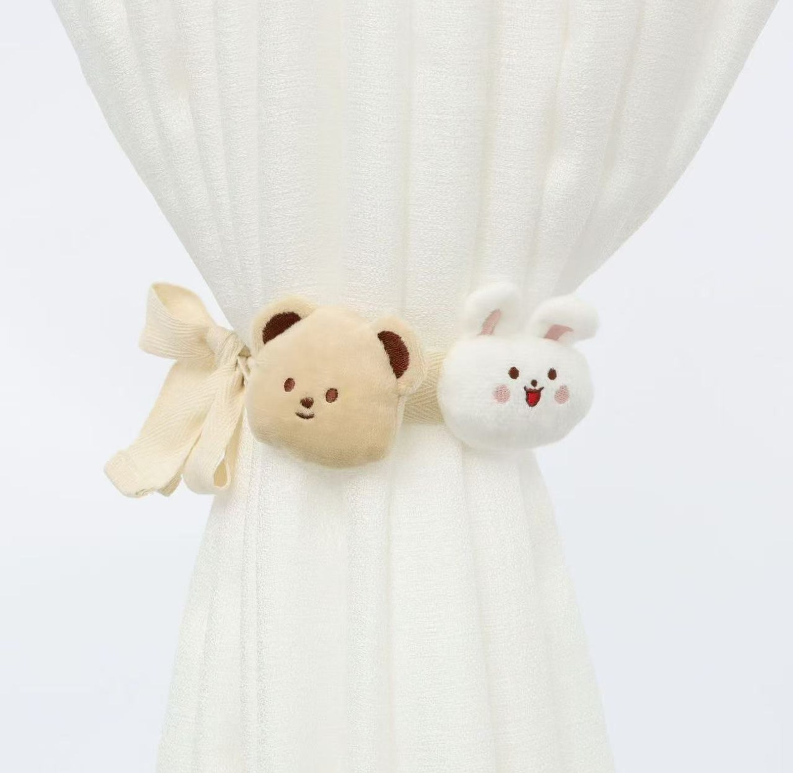 2pc Cartoon Bear Curtain buckles image