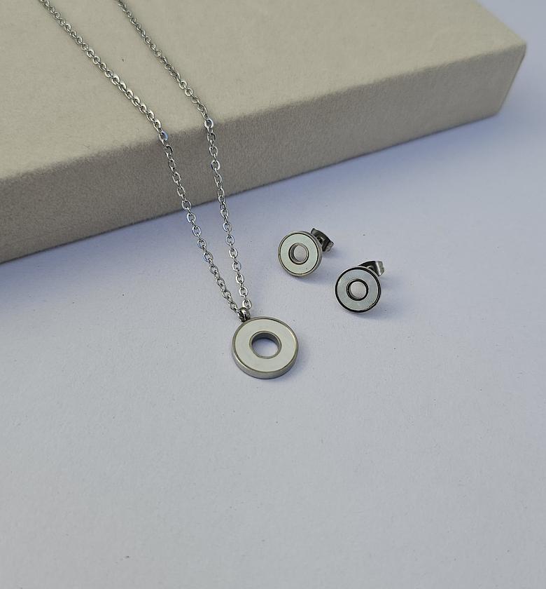 Zia round set image