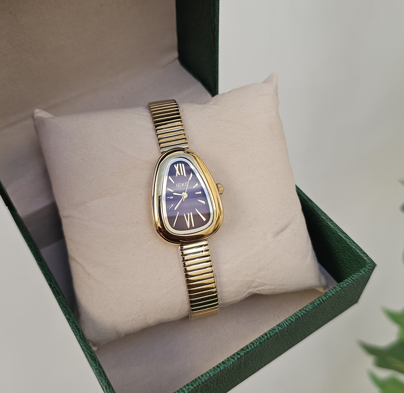 Classic dainty watch image