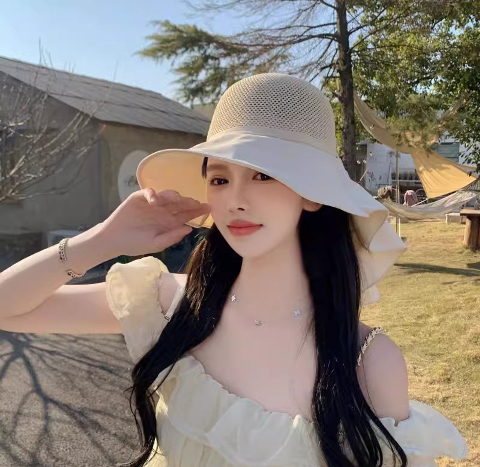 Women’s Wide Brim Outdoor Sun Hat image