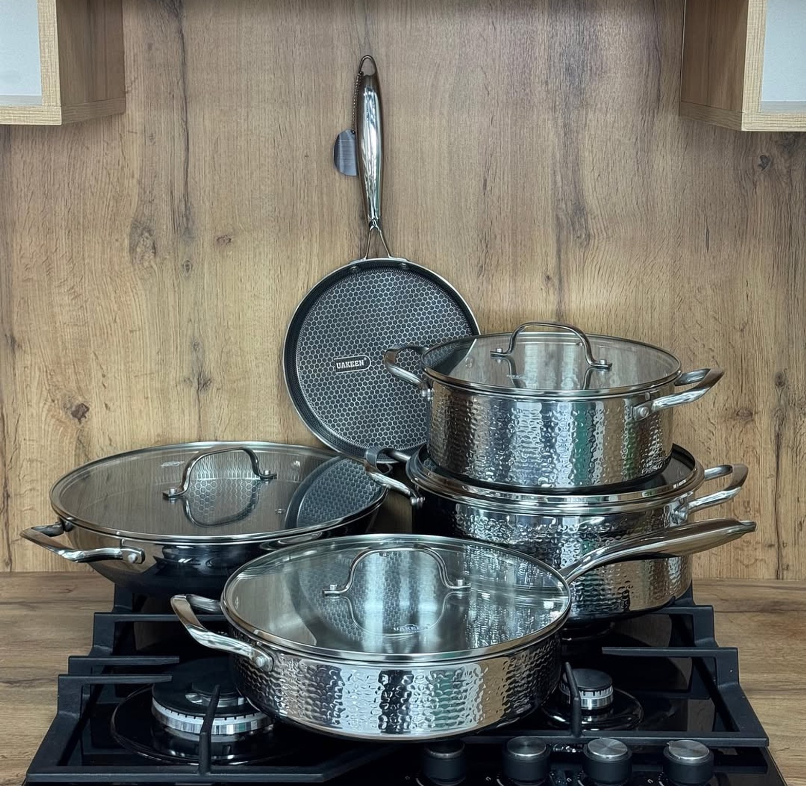 9-Piece Premium Triple-Ply Hammered Stainless Steel Cookware Set image