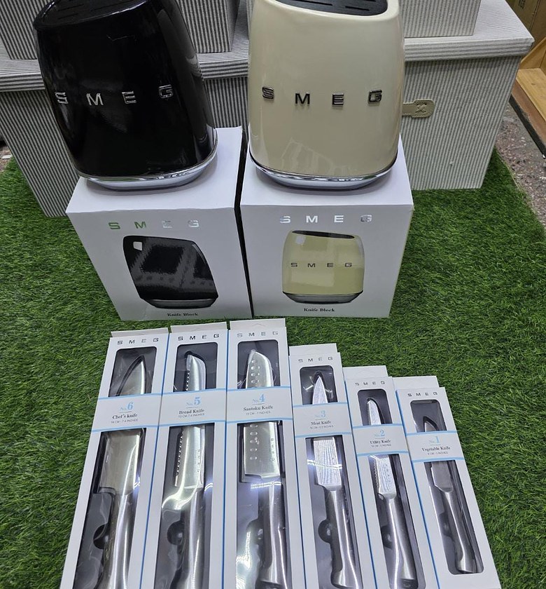 SMEG KNIFE SET image