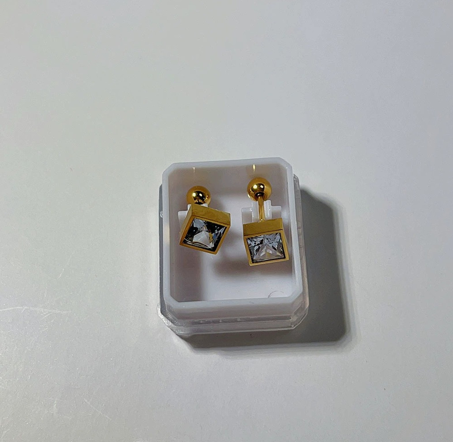 Square crystal studs image