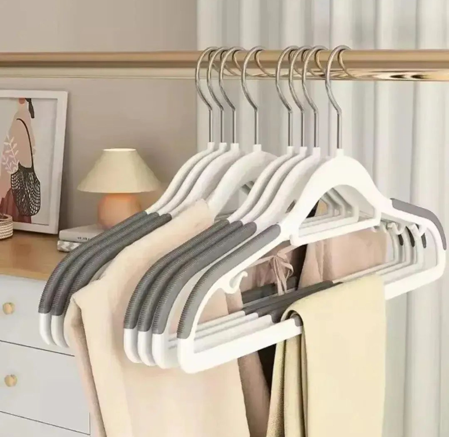 10-Piece Heavy-Duty Household Hangers Set image
