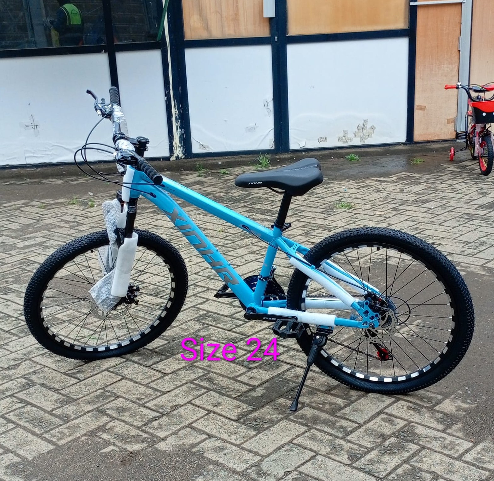 Mountain Bikes Size 24 Suitable For 10 years Plus  image