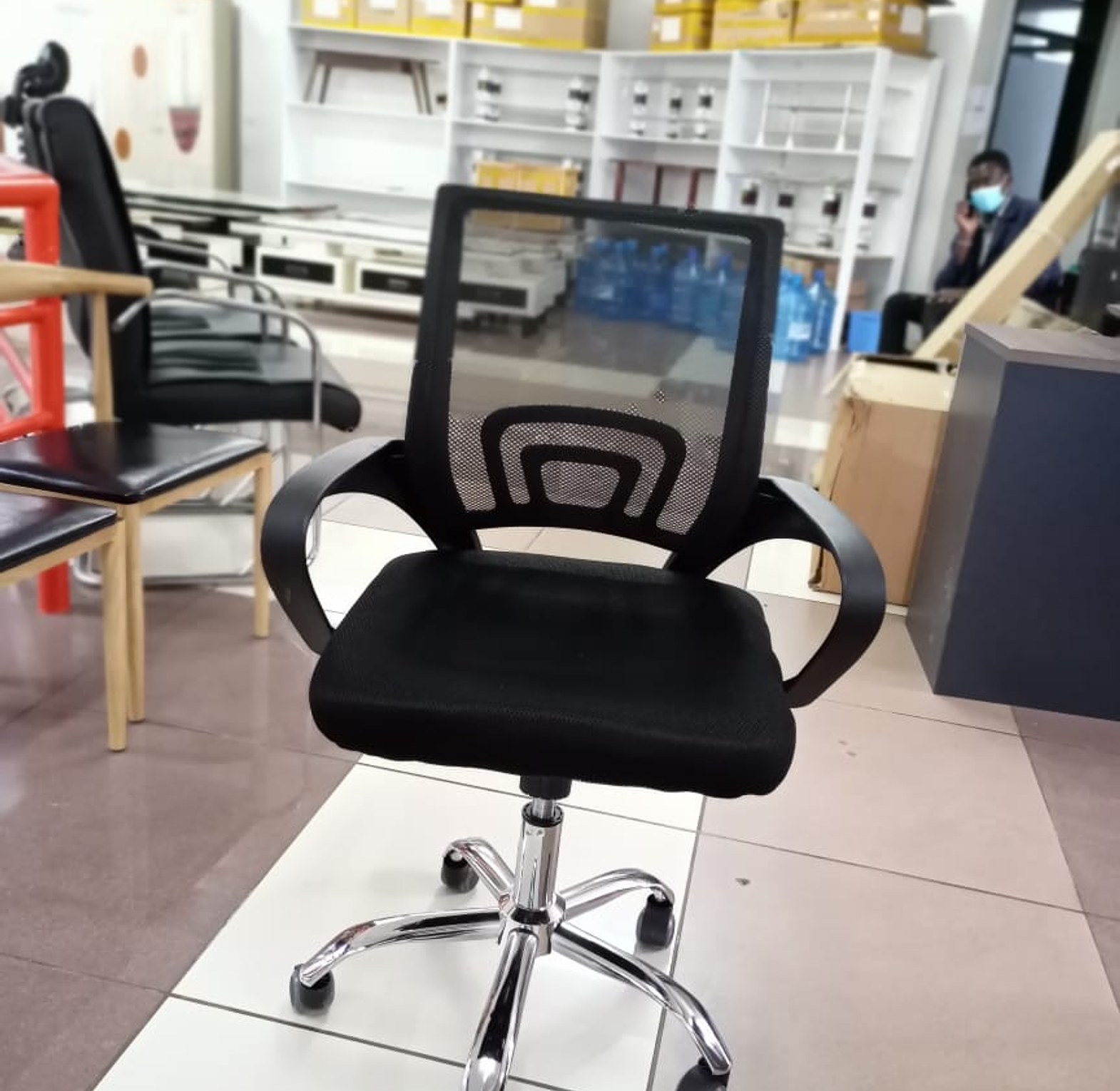 Office Chair – Executive Mesh Desk Chair with Ergonomic Design and Adjustable Height image