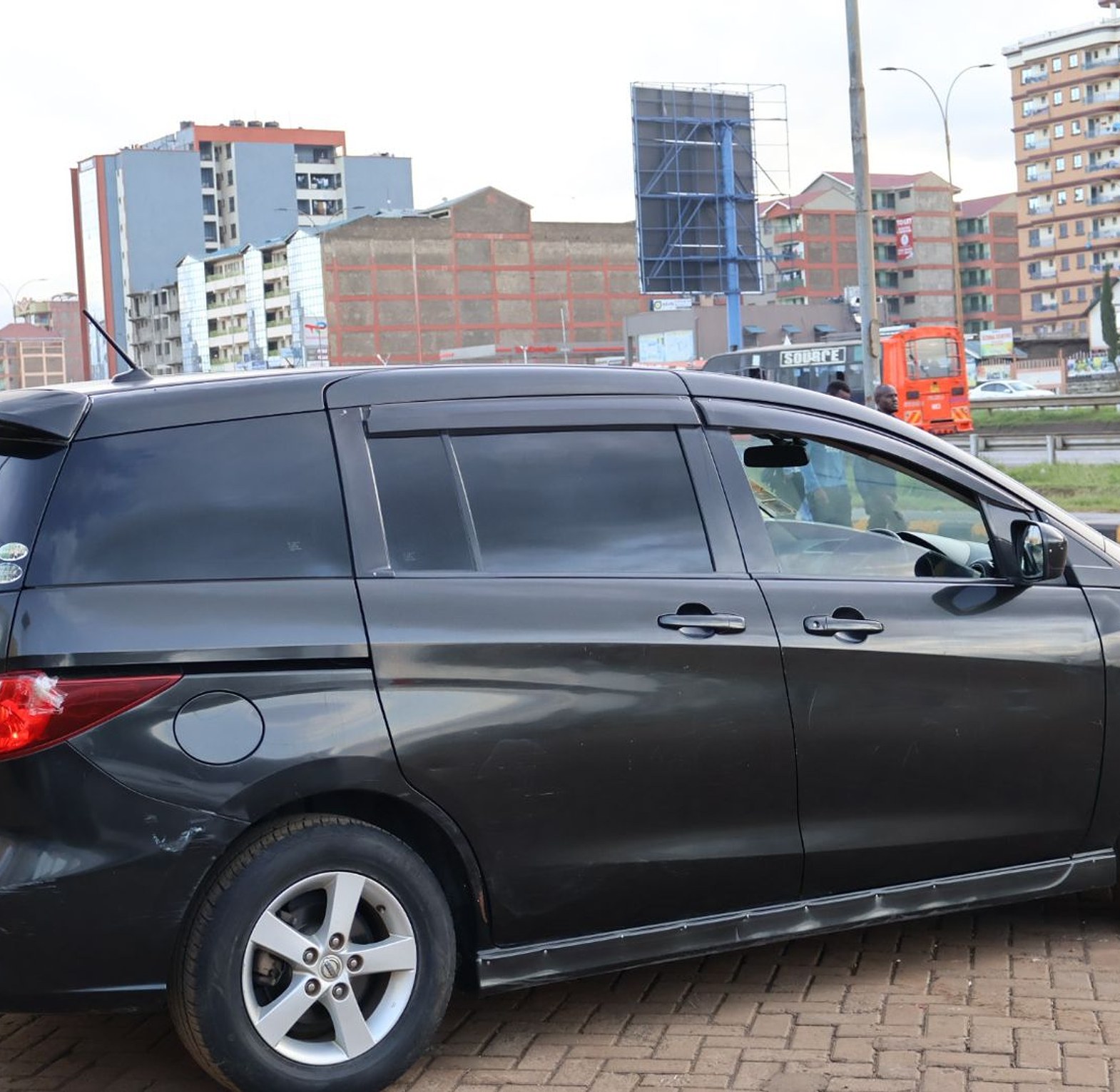 Nissan Lafesta KCU,YOM 2012 Model,  Automatic, Rating 2000cc 7 seater image