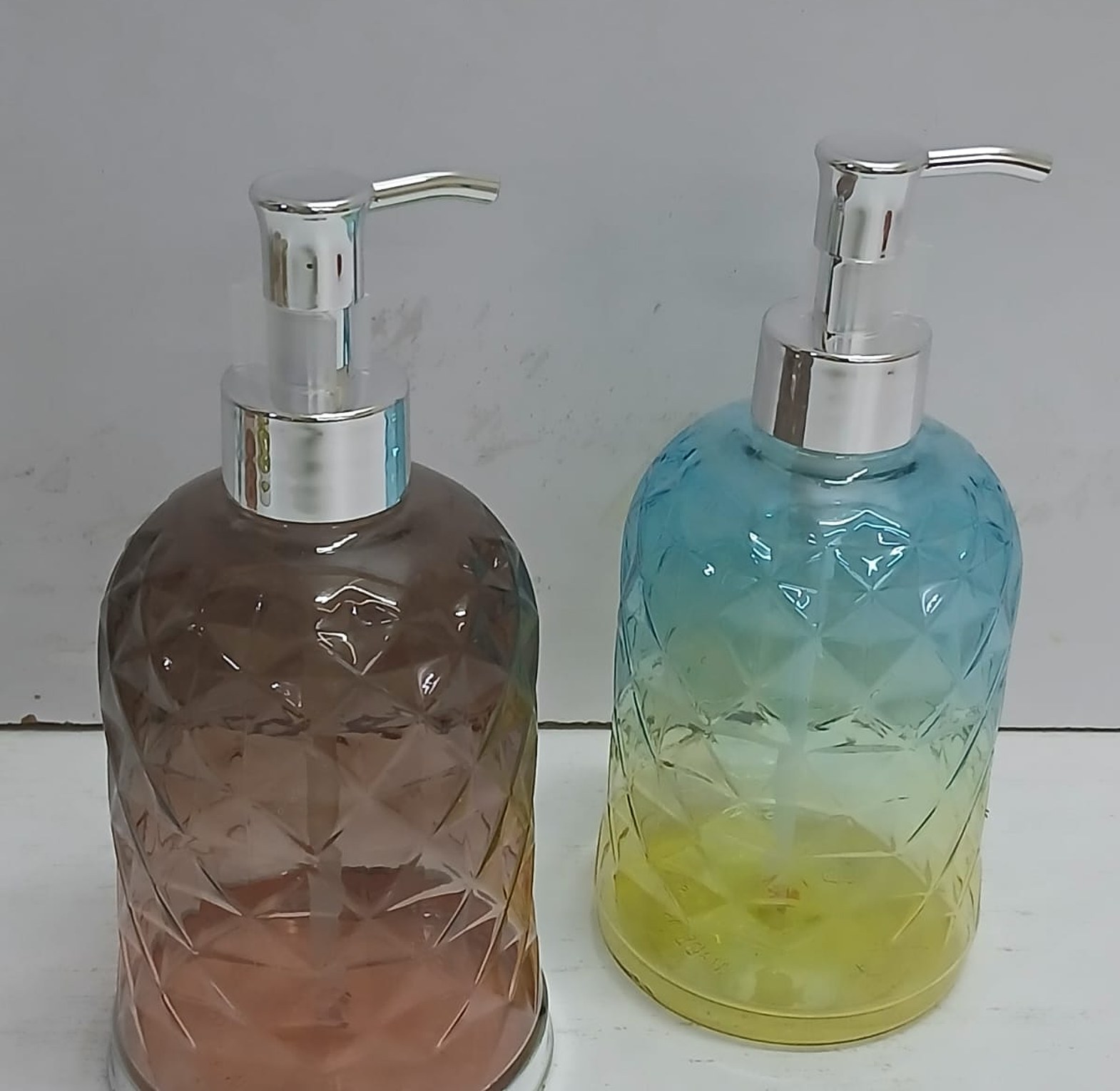 Premium Diamond Glass Soap Dispenser – Elegant Luxury Bathroom & Kitchen Accessory for Modern Homes image