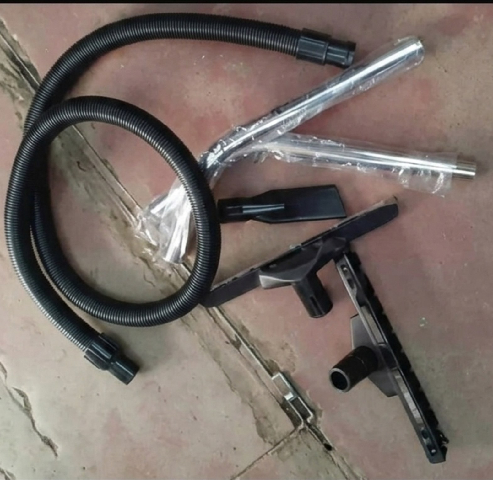 Commercial carpet cleaner 40L  image