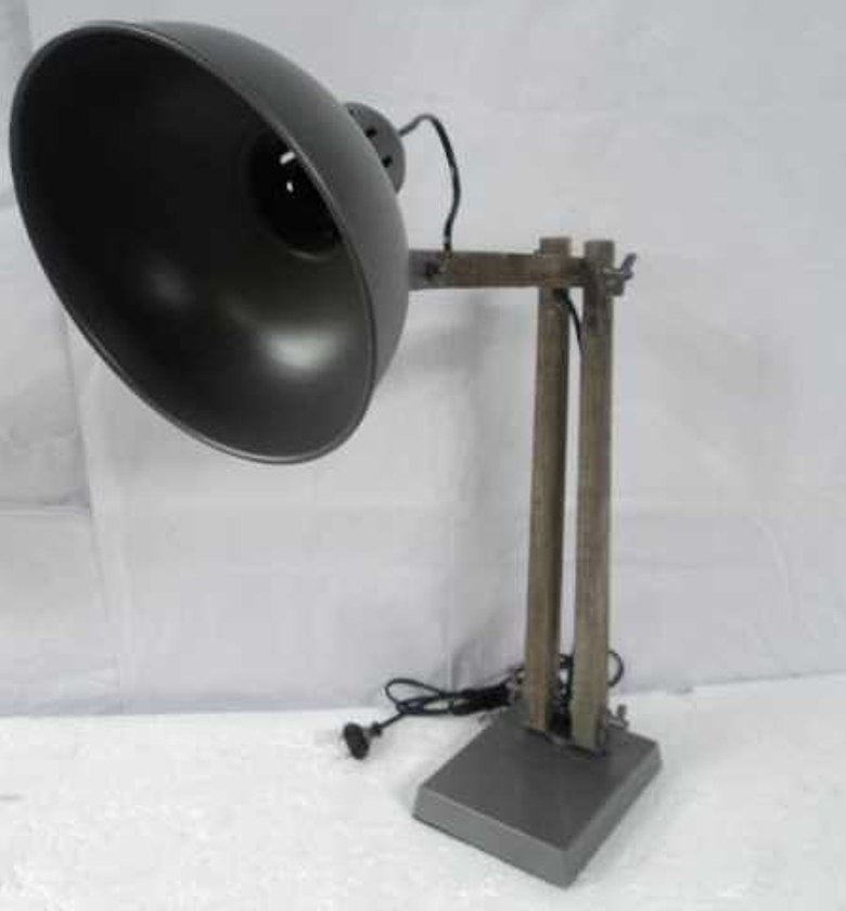 TABLE LAMP WOOD AND METAL image