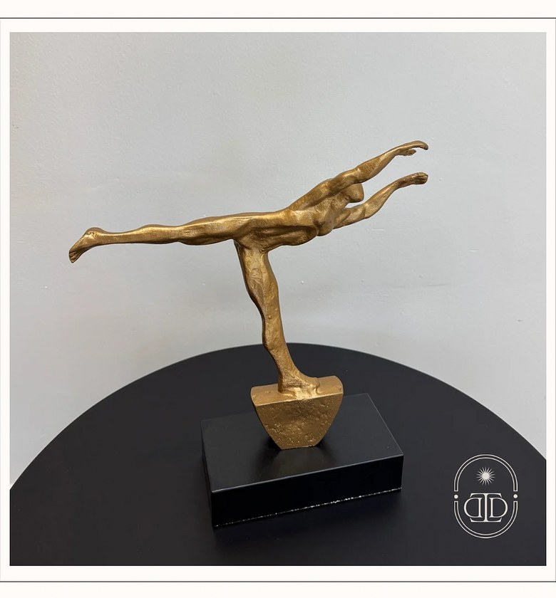 Gymnast Sculpture image