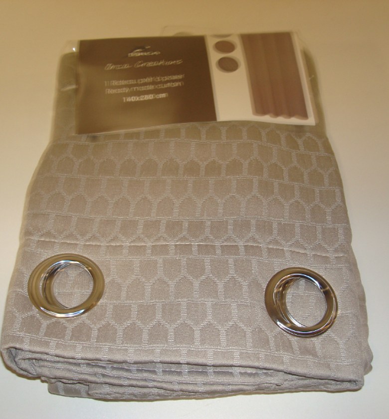 CURTAIN (8 RINGS), MATERI image