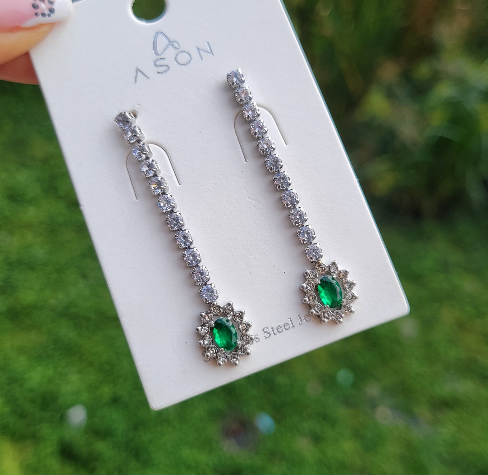 Emerald crystal earrings  image