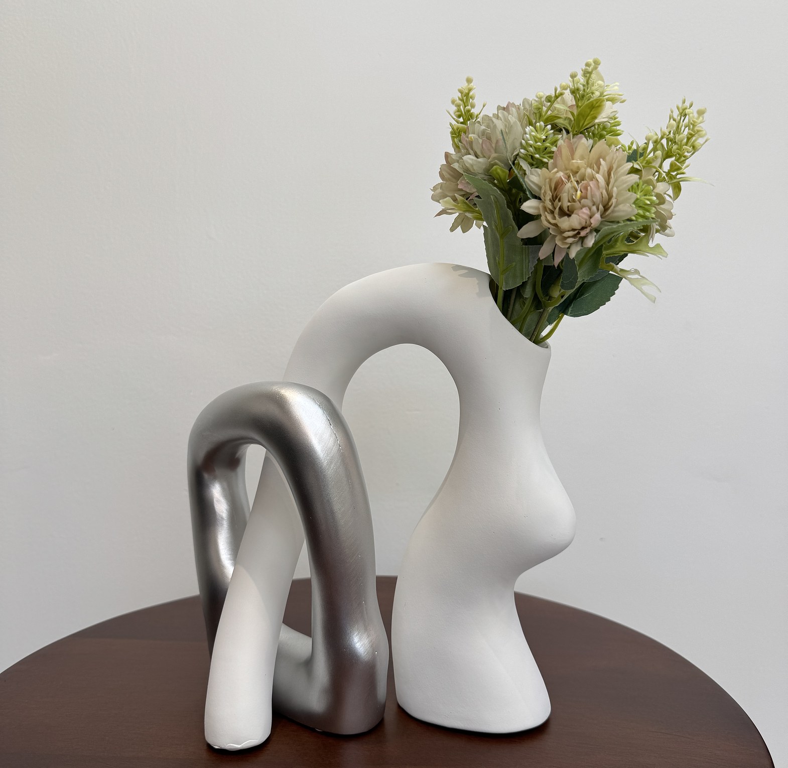 Abstract nordic flower vase image