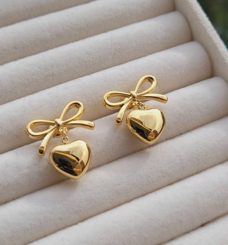 Bow earrings  image