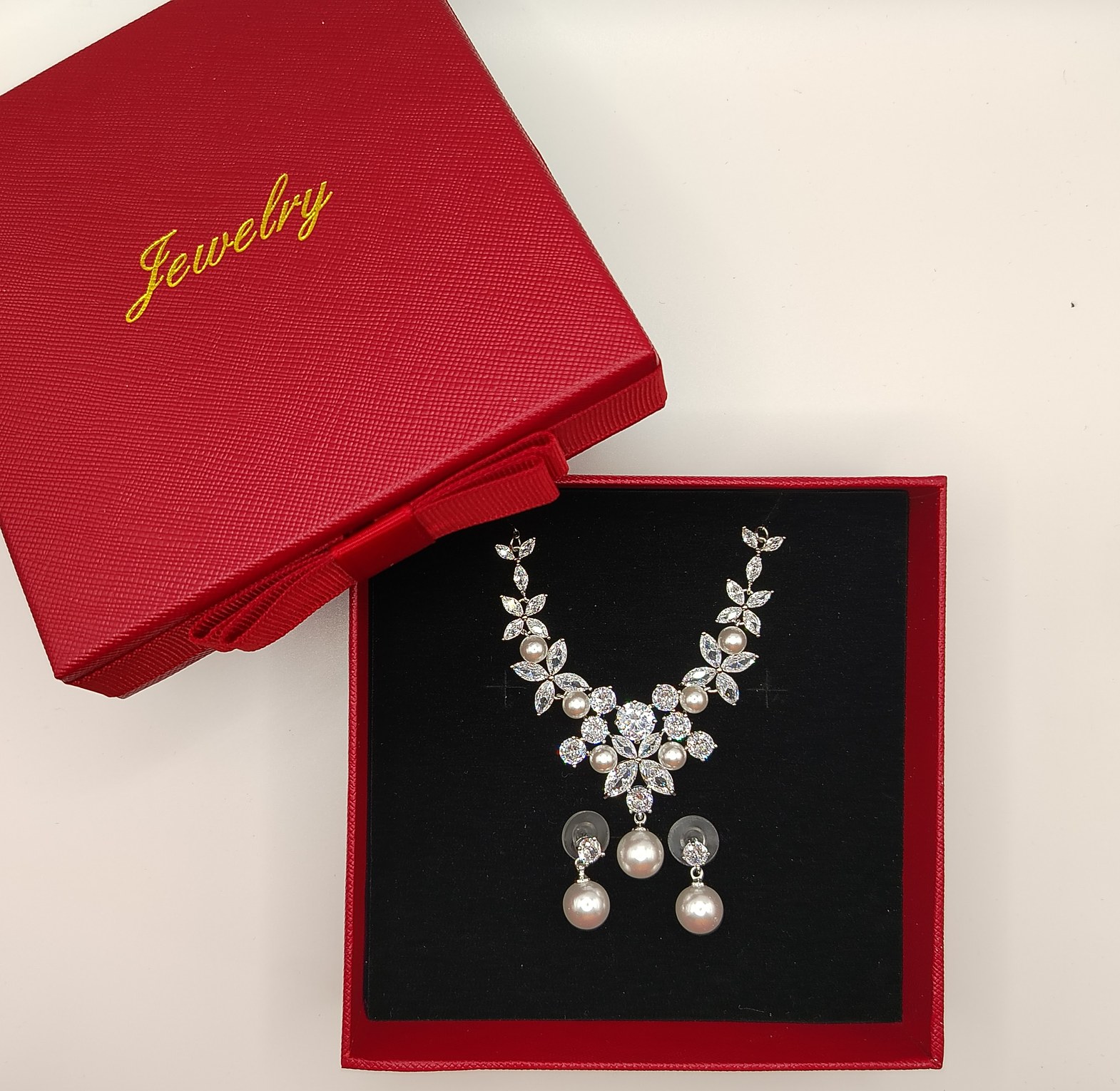Pearl Zirconia Bridal jewellery set  image