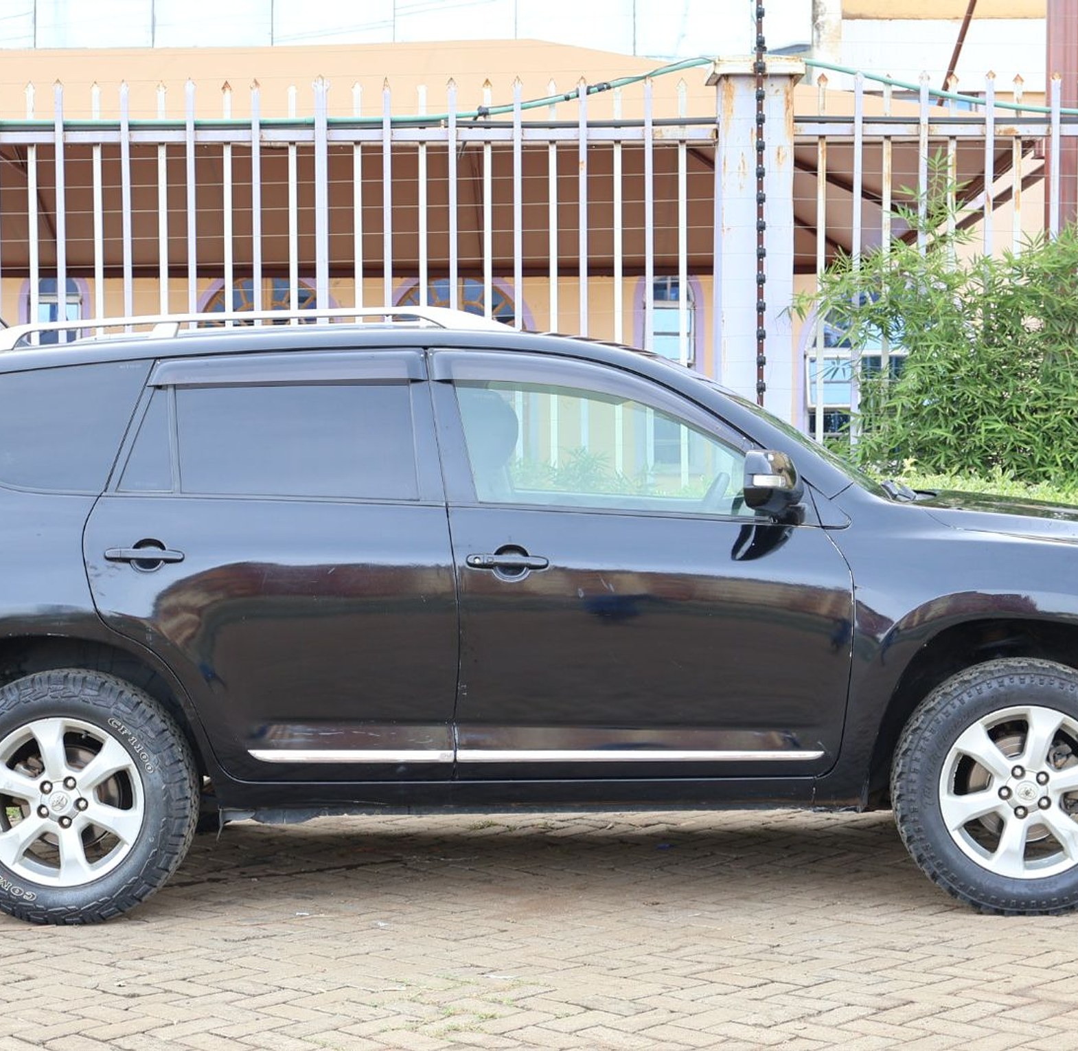 Toyota Vanguard KCT, YOM 2011 Model, Automatic, Rating 2400cc 4 wheel image