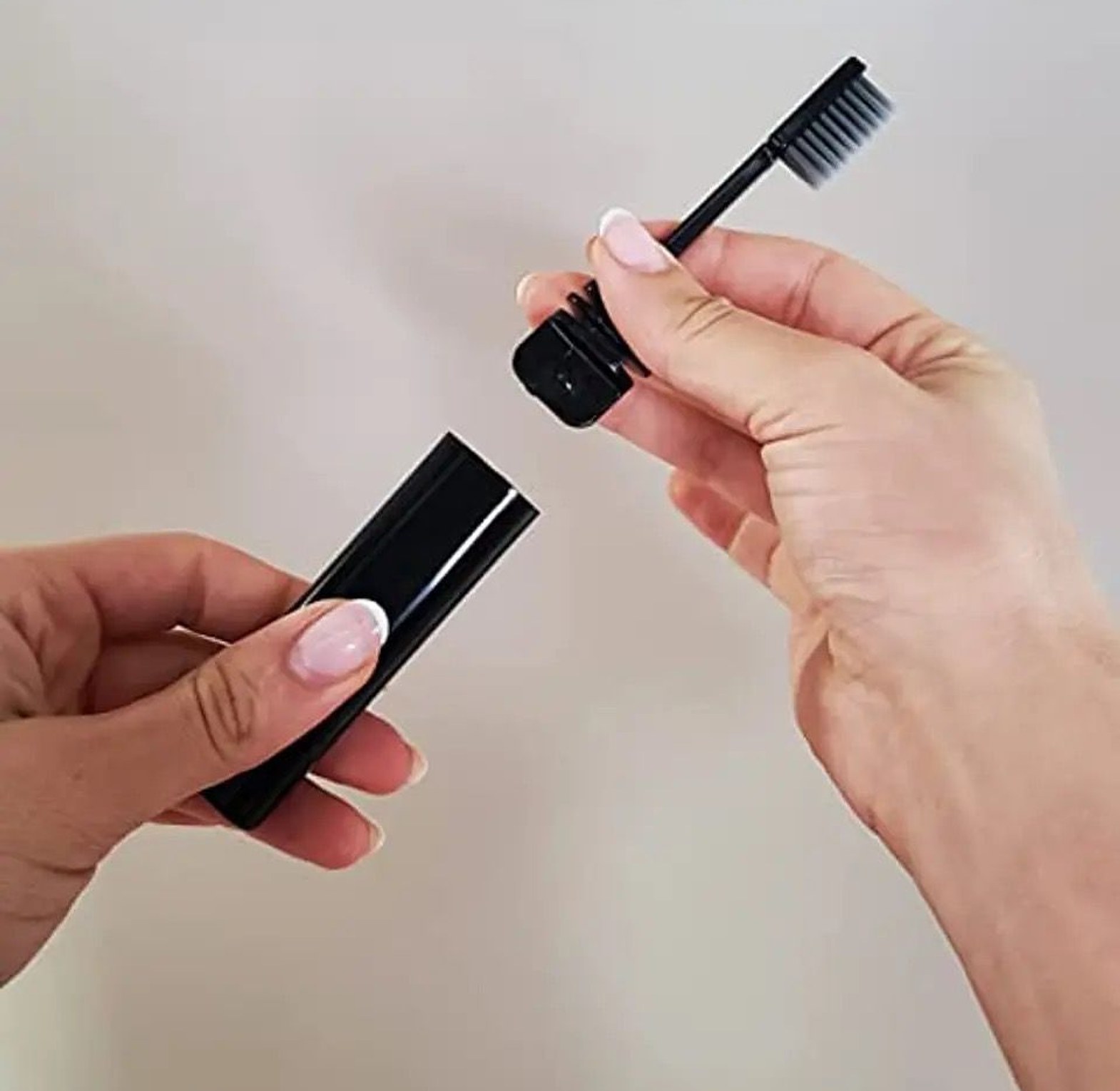 Travel Foldable Toothbrush image