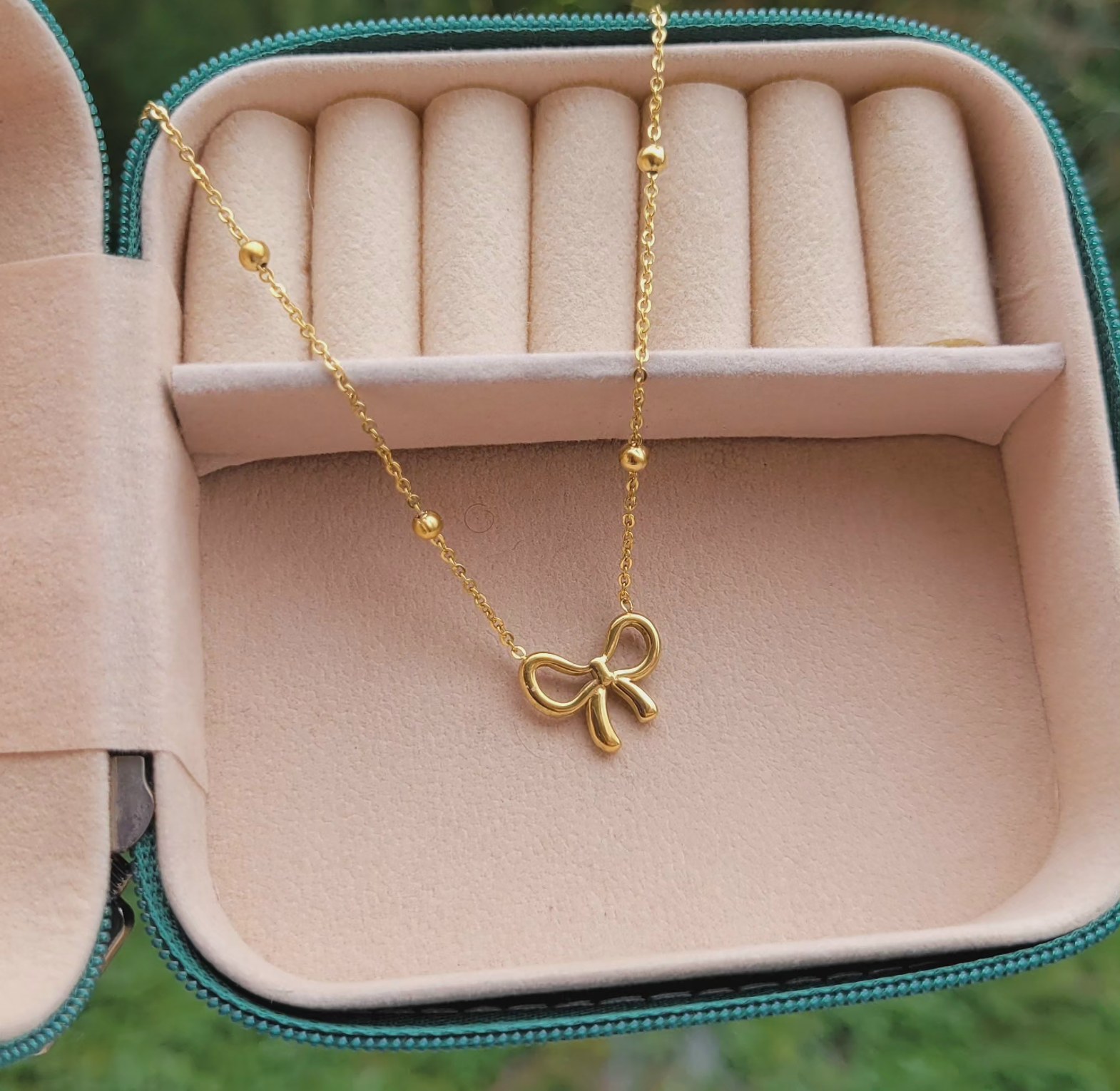 Keisha bow necklace  image
