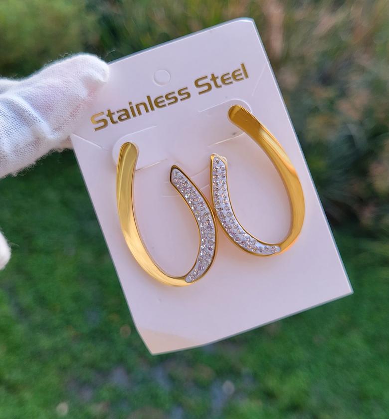 Pearl hoop image