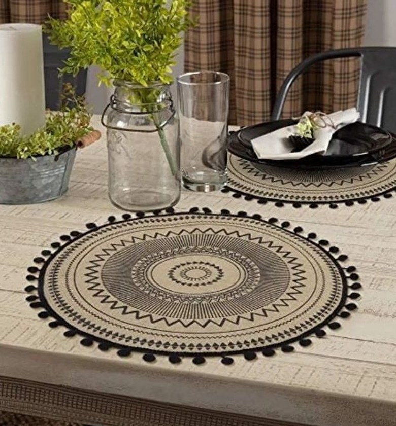 Elegant heavy fabric table mats  image