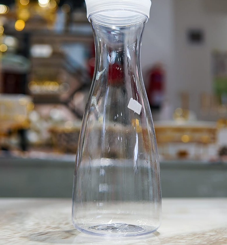 Acylic bottle image