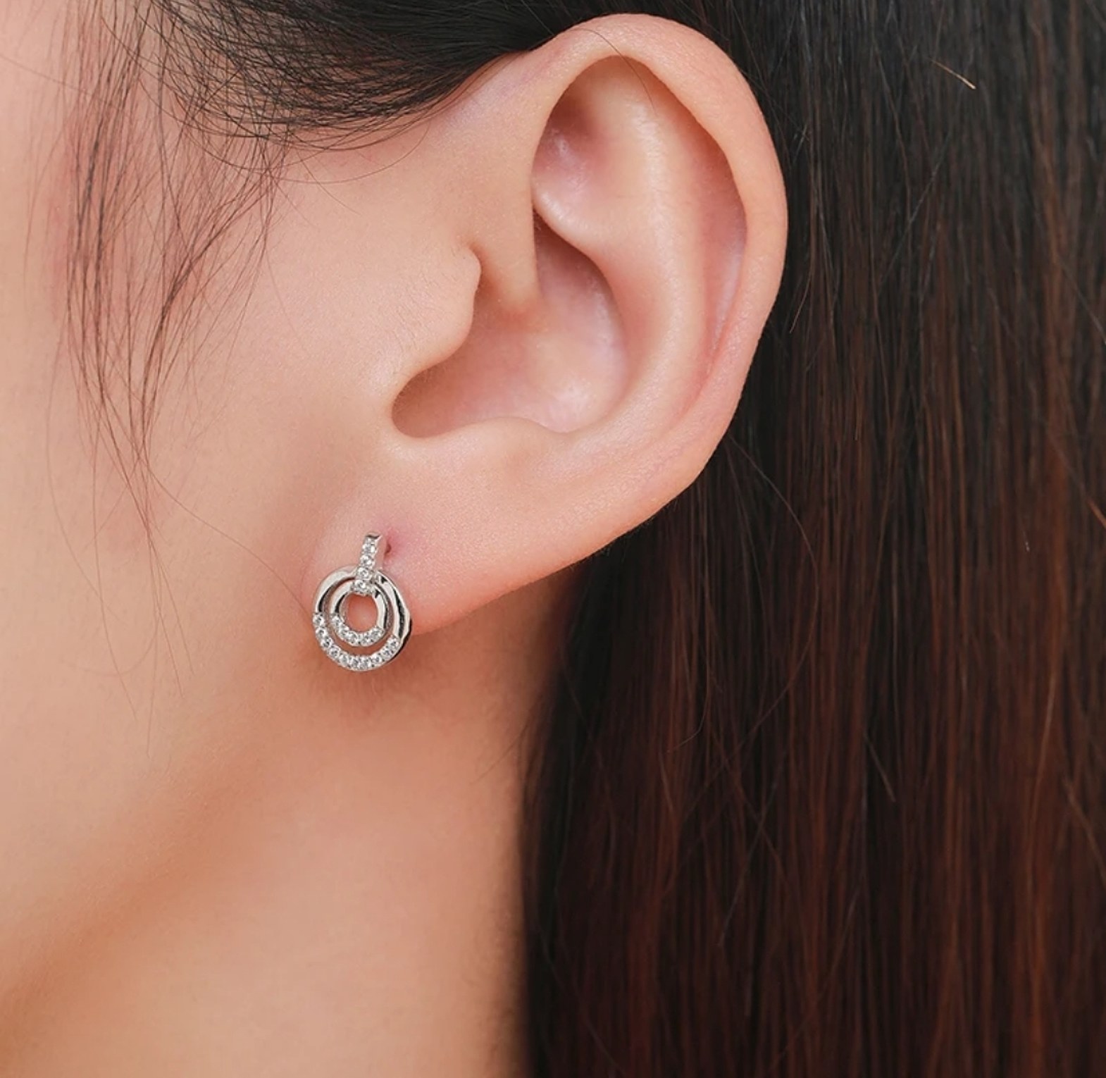Sterling Silver Zirconia Circular Studs image