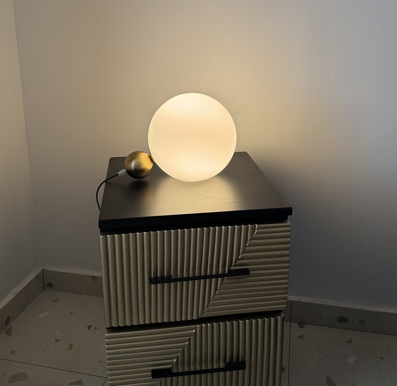 Frosted orb table lamp image
