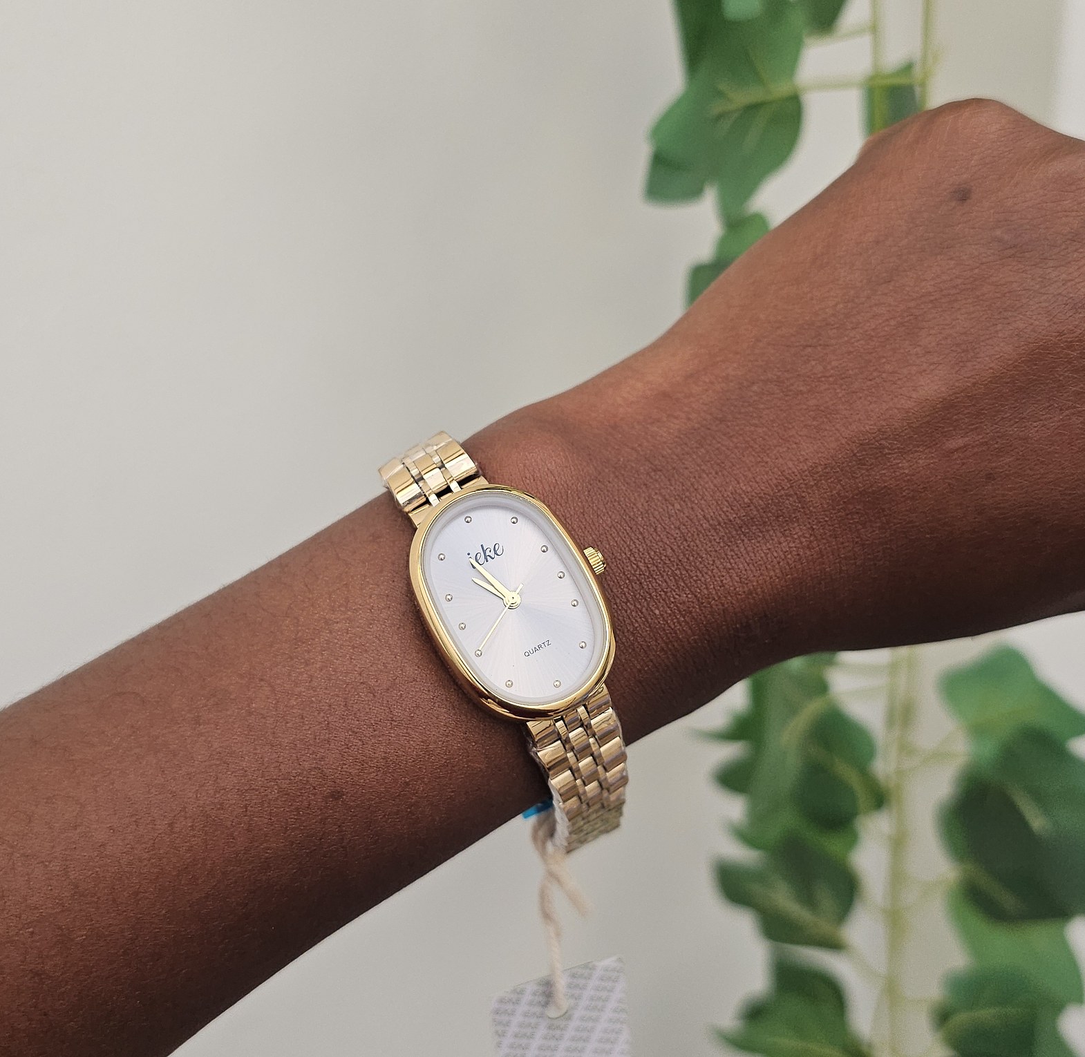 IEKE oval vintage watches  image