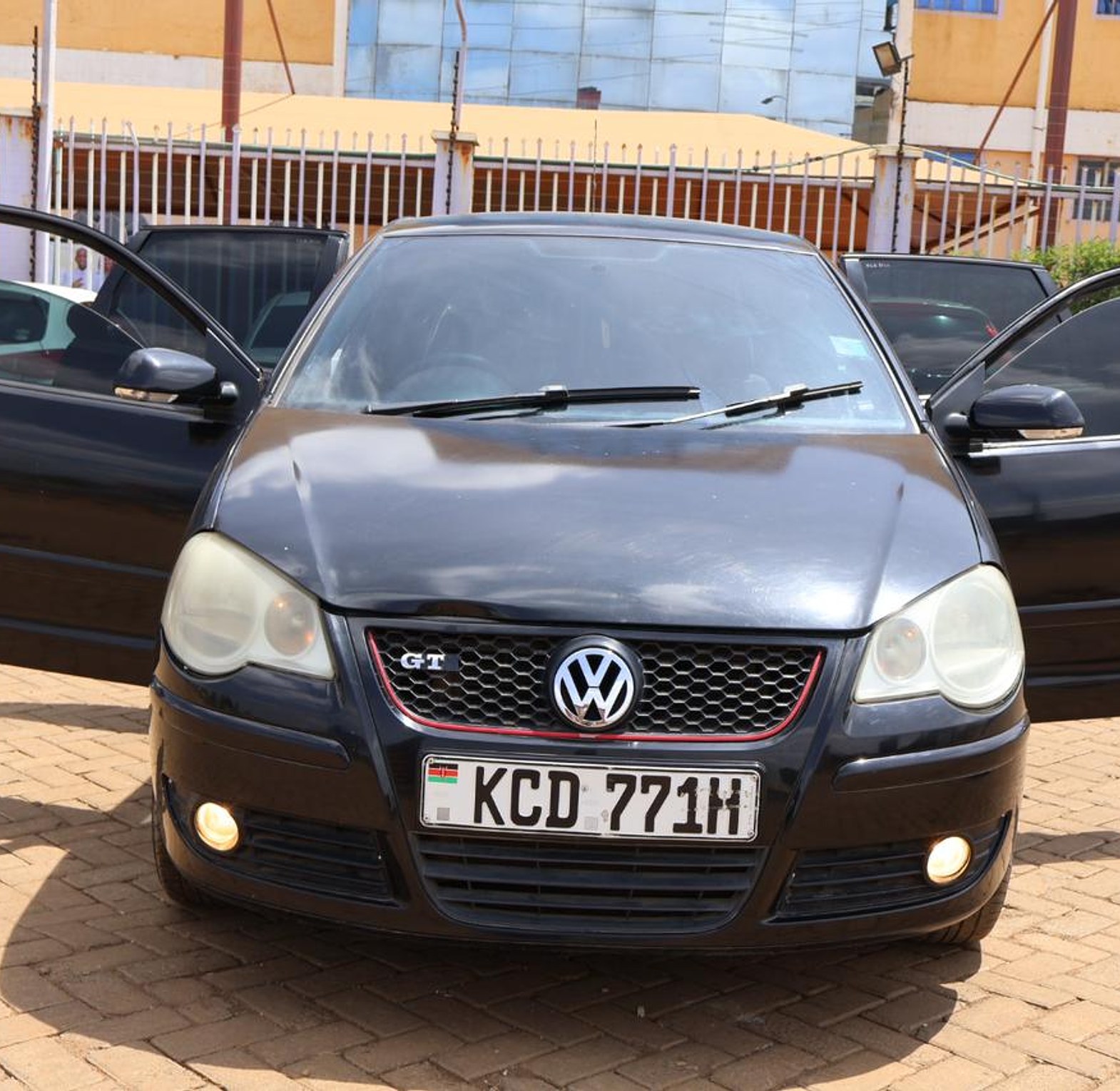 Volkswagen Polo KCD, YOM 2008 Model,  Automatic, Rating 1400cc image