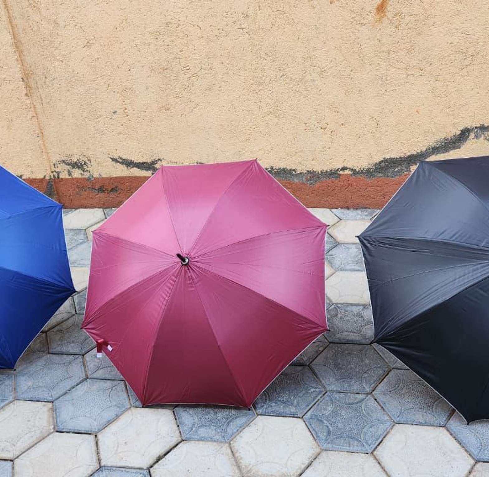 Big Family Size Umbrellas image
